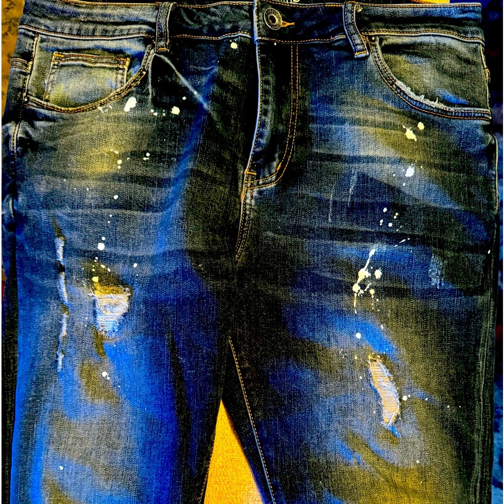 Crisp Denim skinny fit. Stretchy jeans. Size 36 waist by 32 length.